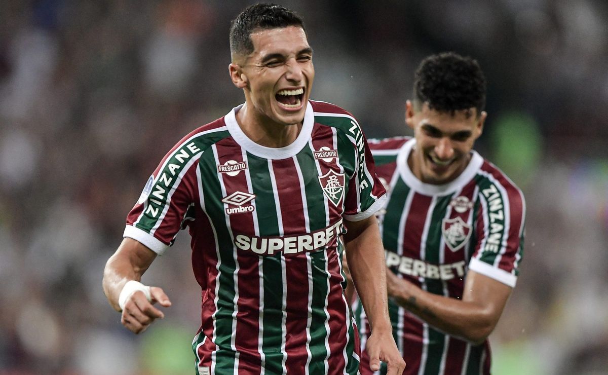 Após chegada de Santiago Moreno, Fluminense terá 11 estrangeiros no elenco pela primeira vez na história