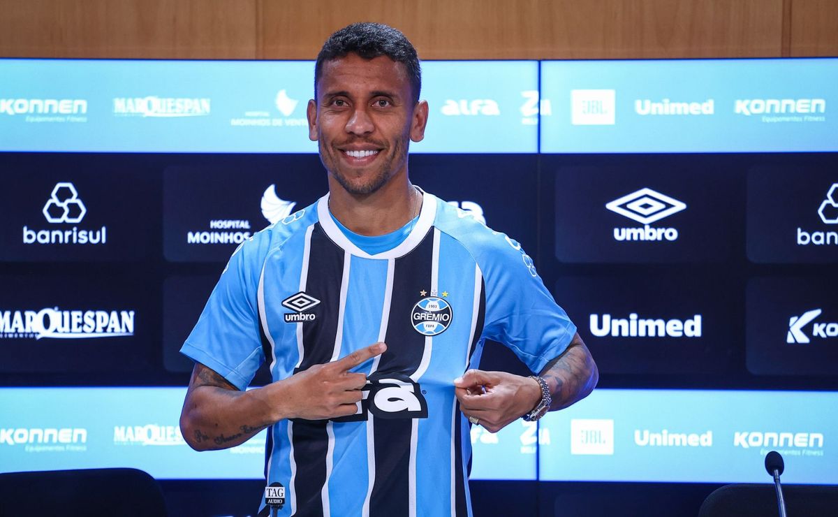 Apresentado no Grêmio, Marcos Rocha afirma não pensar em aposentadoria: “Tenho muita condição de acrescentar”