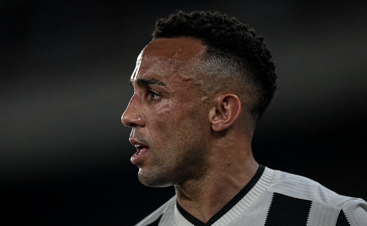 Marçal é criticado após LDU x Botafogo em eliminação na Libertadores: “errando tudo”