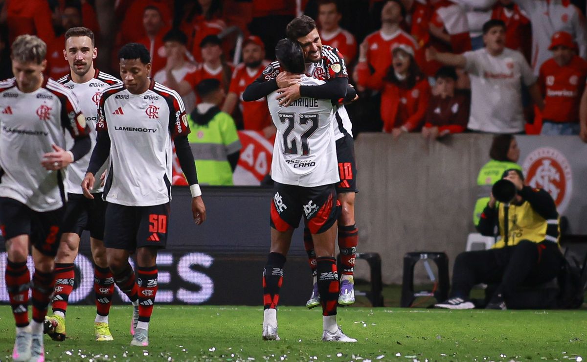 Confira a provável escalação do Flamengo para encarar o Vitória pelo Brasileirão Betano