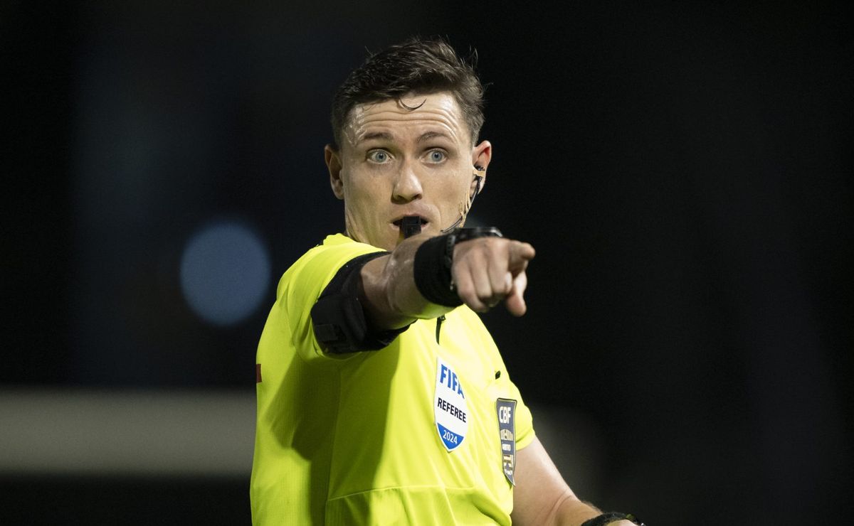 CBF define Ramon Abatti Abel como árbitro de Corinthians x Palmeiras pelo Brasileirão Betano