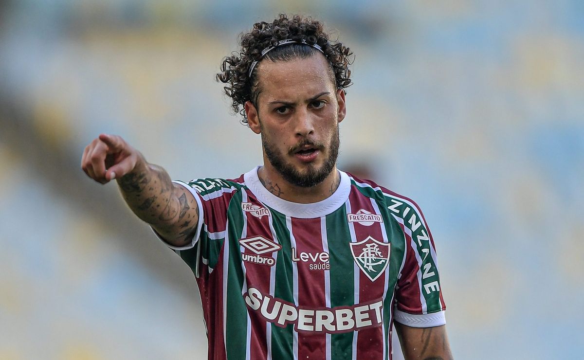 Guga reforça discurso de Renato Gaúcho e aponta desatenção do Fluminense em derrota: “Vamos ajustar isso”  