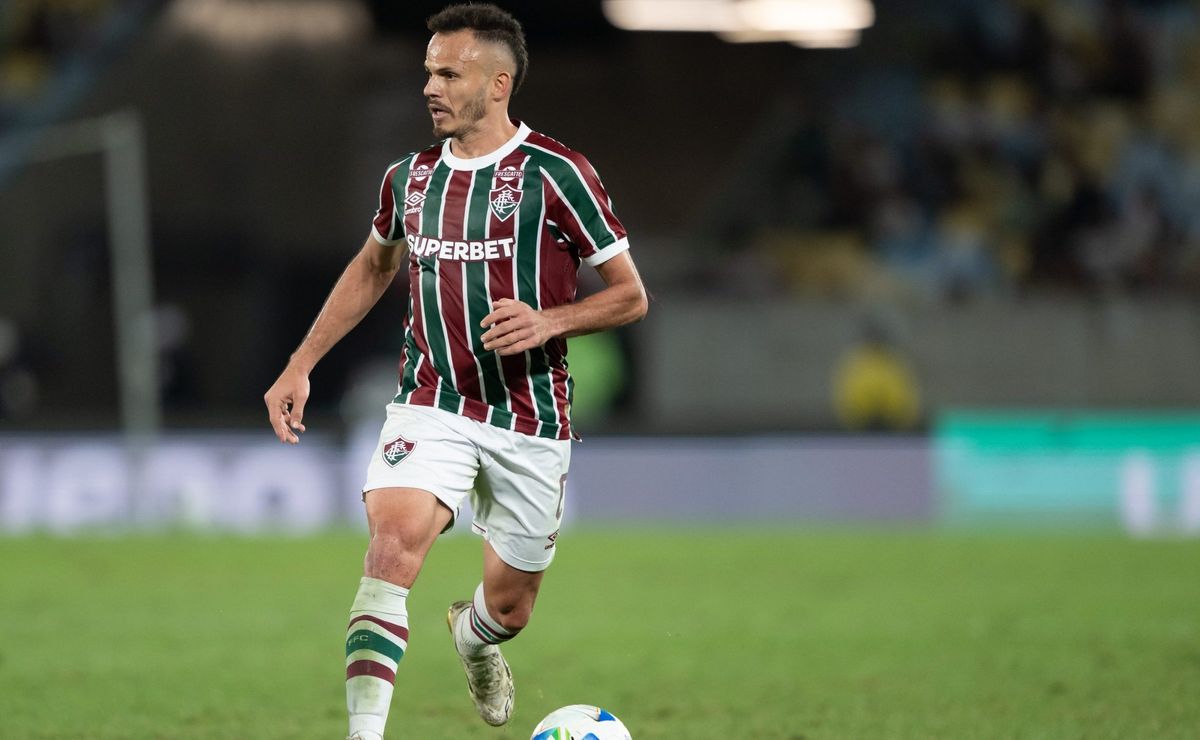 Renê garante postura agressiva do Fluminense diante do Bahia na Copa do Brasil