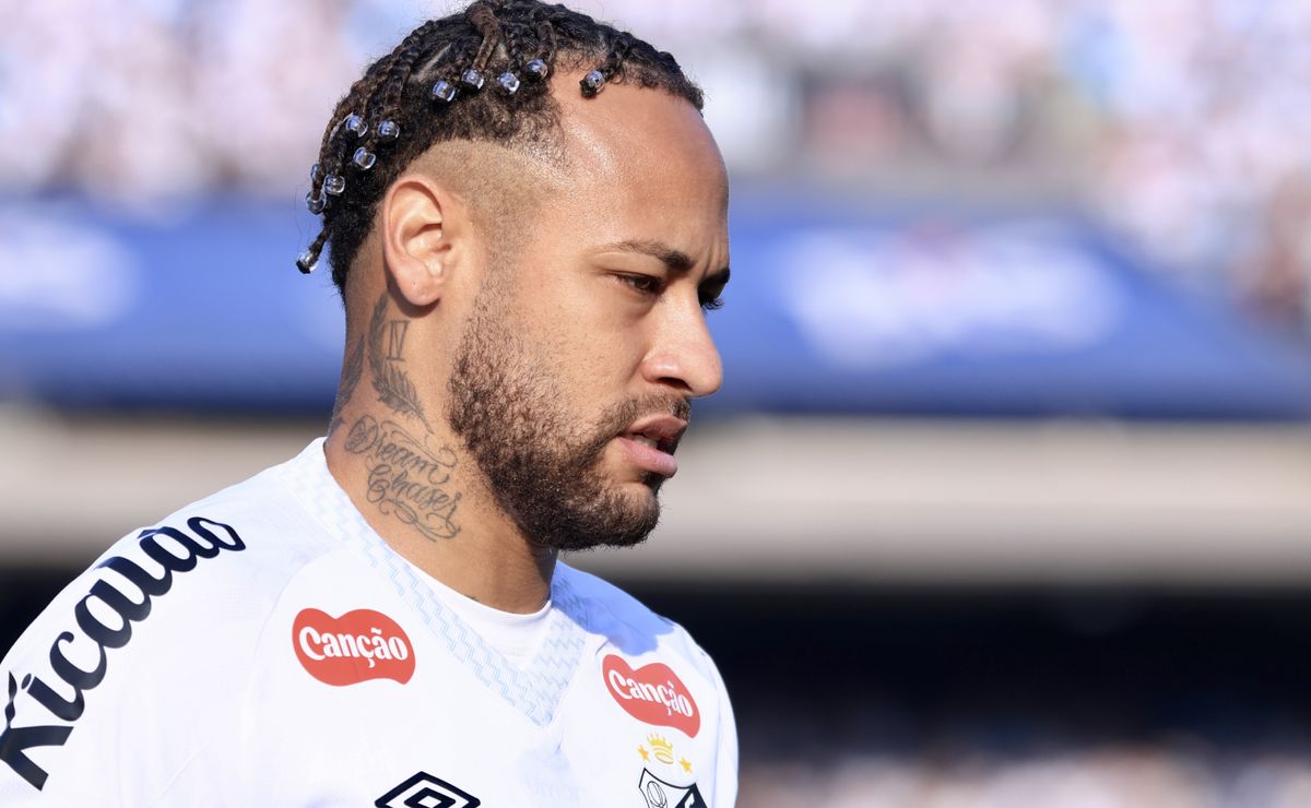 Com Neymar, Santos tem escalação confirmada para enfrentar o Fluminense pelo Brasileirão