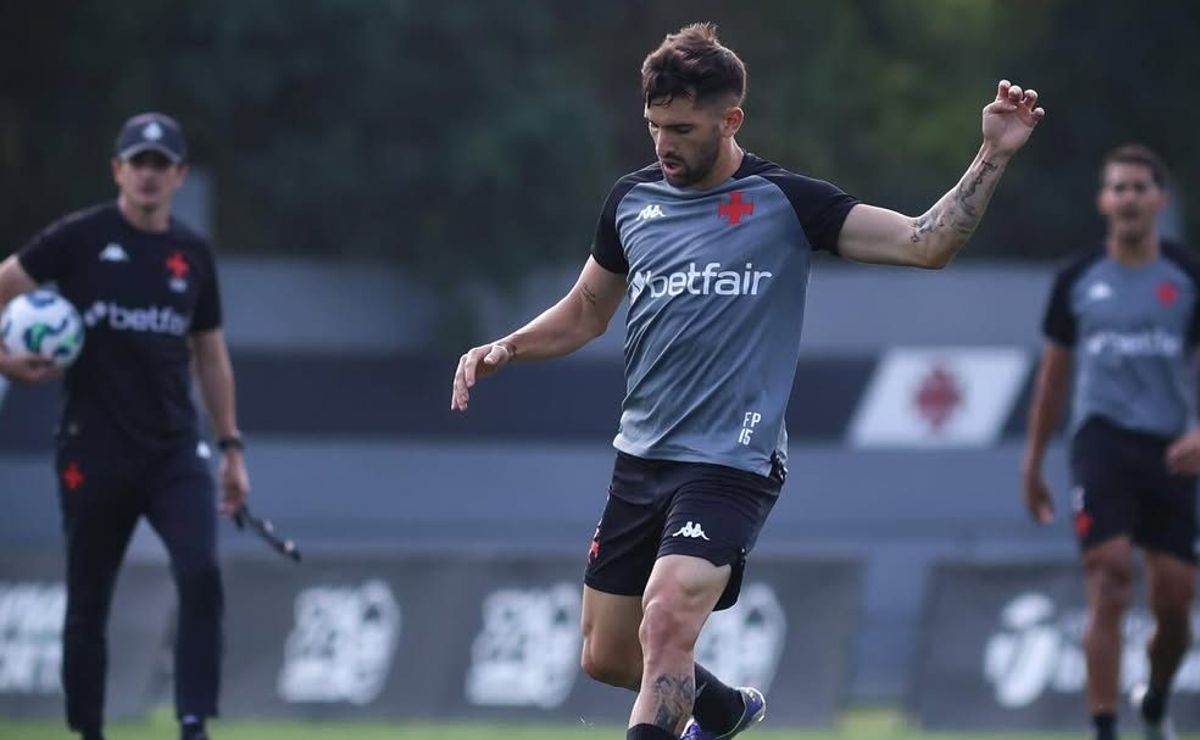 Torcida do Vasco envia recado ao elenco de Diniz antes de enfrentar o Sport: “Só a vitória interessa”