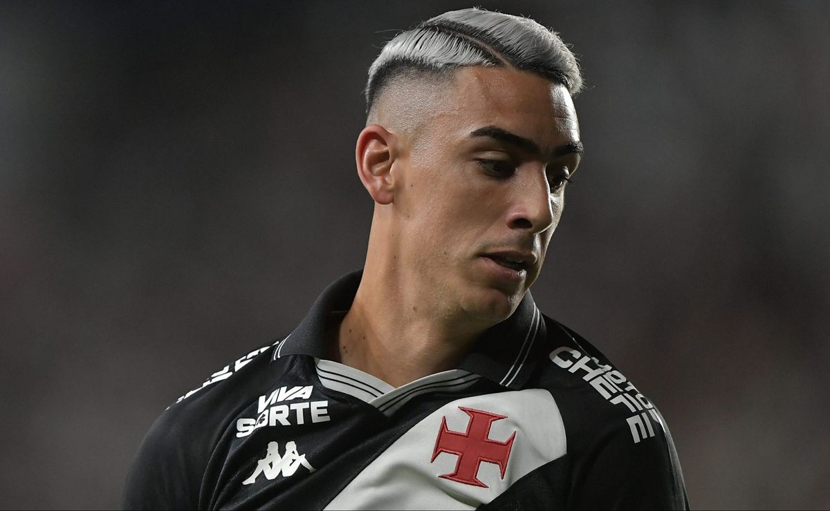 Torcida Vasco rasga elogios para Puma Rodríguez por atuação contra o Sport: “Renovem o contrato”