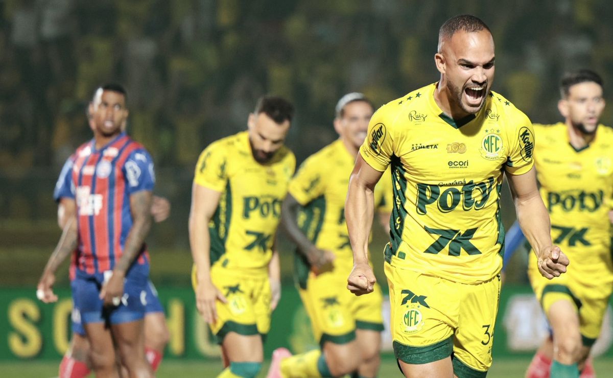 Casagrande define Mirassol como a maior sensação do Brasileirão Betano após goleada sobre o Bahia