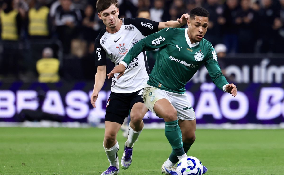 Notas do Palmeiras: Felipe Anderson e Vitor Roque se destacam contra o Corinthians em Itaquera