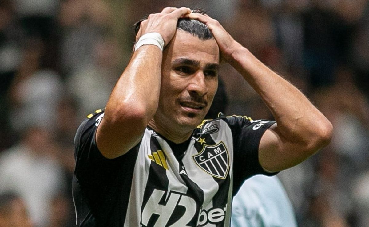 Junior Alonso vem a público e desabafa após nova derrota do Atlético-MG: “Todos nós somos culpados”