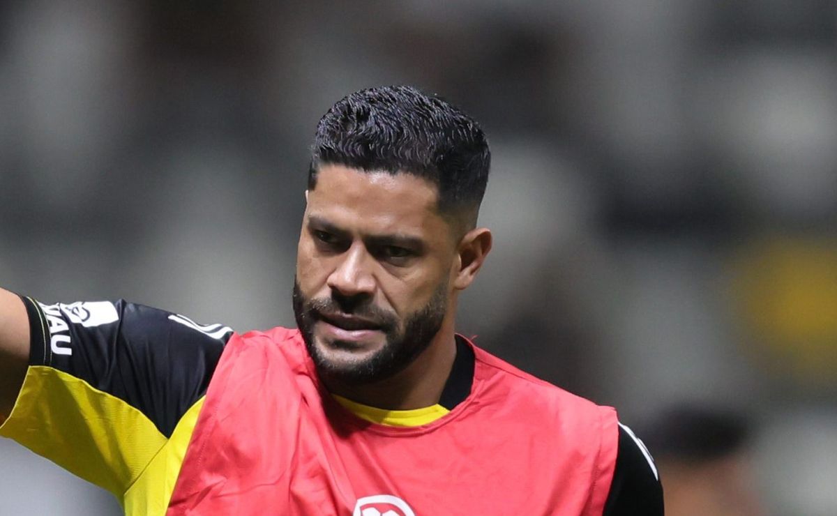 Sampaoli tem planos para Hulk e quer potencializar futebol do craque de 39 anos no Atlético-MG