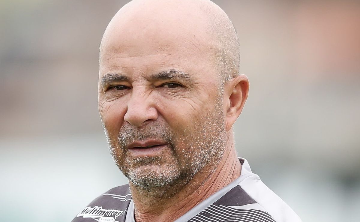 Sampaoli no Atlético terá desafio inédito contra o Cruzeiro em duelo decisivo pela Copa do Brasil