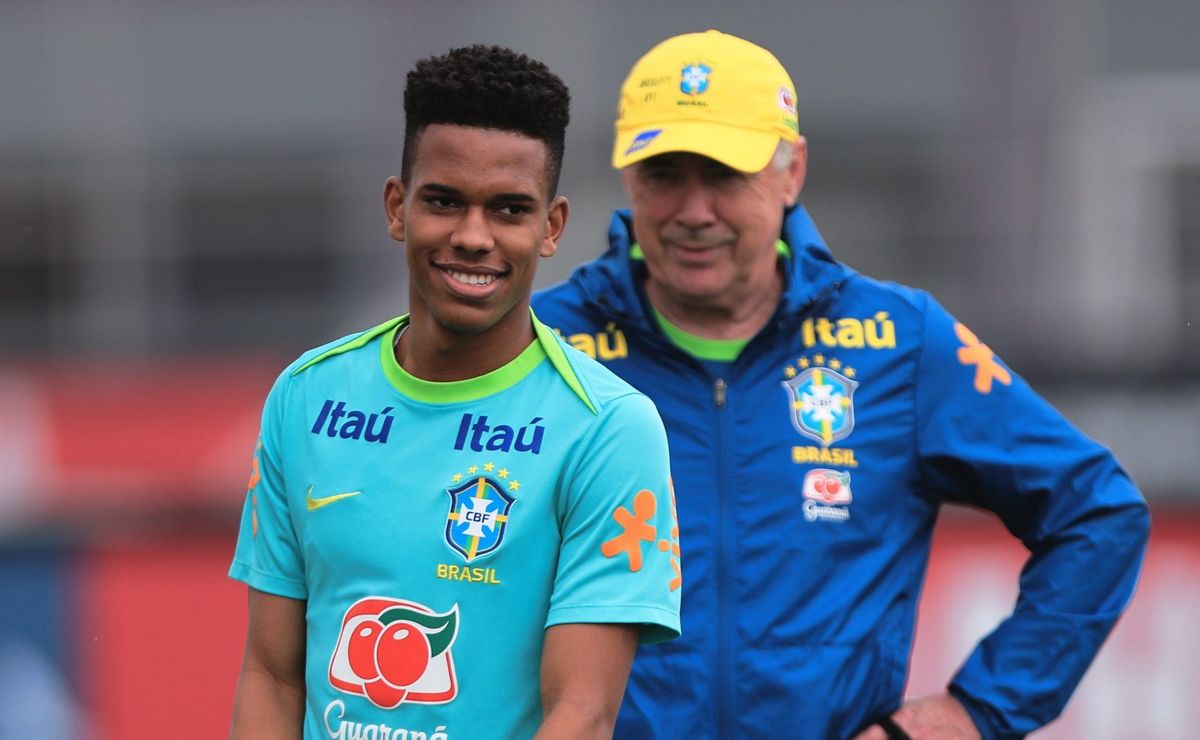Carlo Ancelotti faz testes e Raphinha, Estêvão e João Pedro podem decidir para a Seleção Brasileira