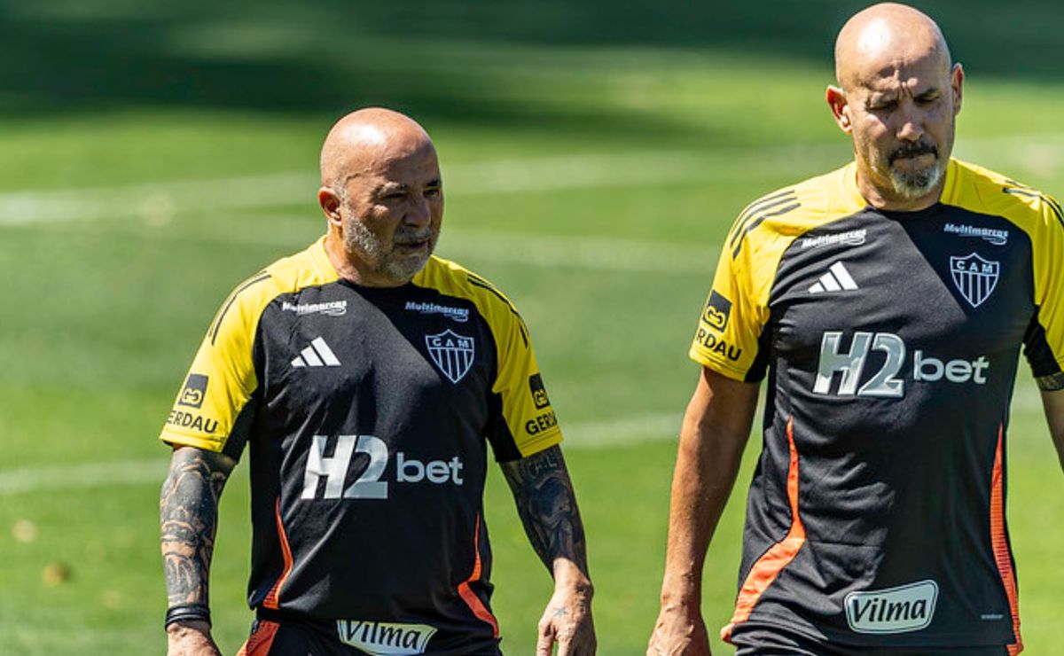 Em primeiro treino no Atlético-MG, Sampaoli conta com novidade
