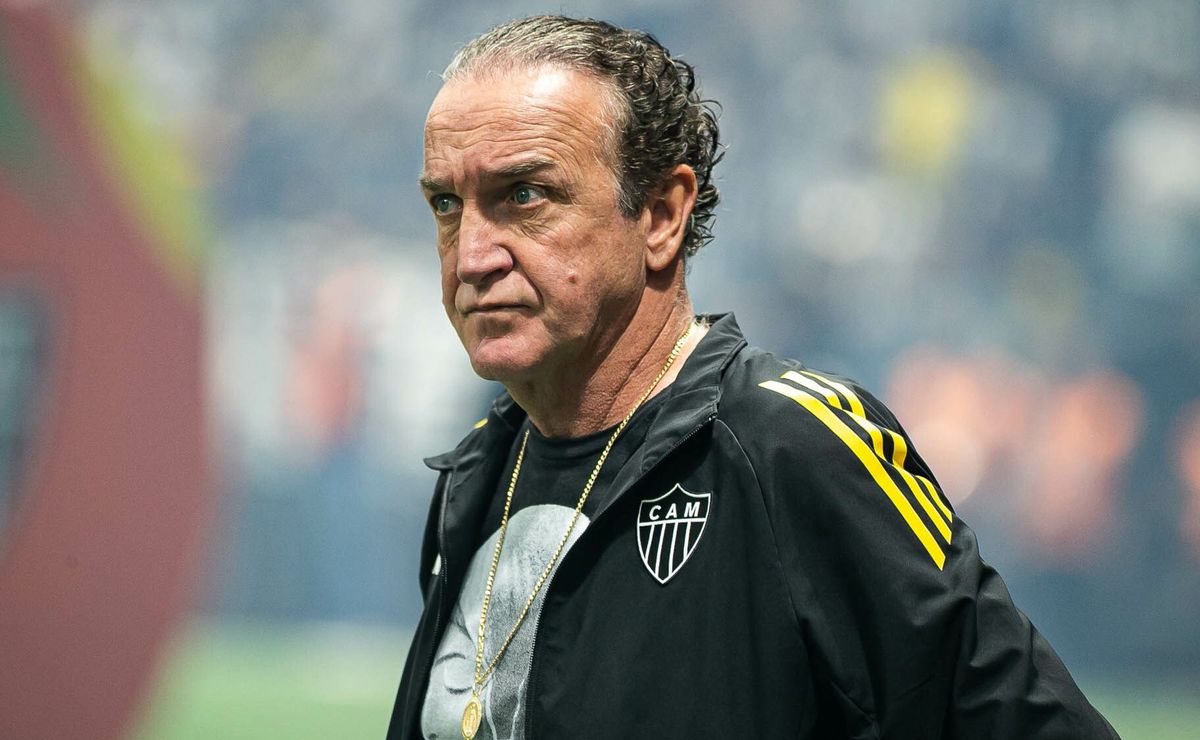 Cuca teve aproveitamento 10% maior que Milito no Atlético-MG ambos técnicos da Era SAF