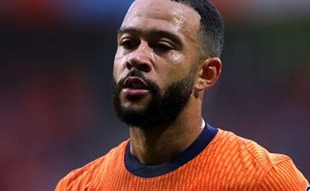 Memphis Depay dá linda assistência para gol da Holanda; veja vídeo do atacante do Corinthians