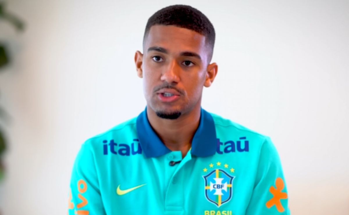 Ancelotti toma decisão sobre Samu Lino, do Flamengo, em Brasil x Chile e revolta Nação por não colocar atacante
