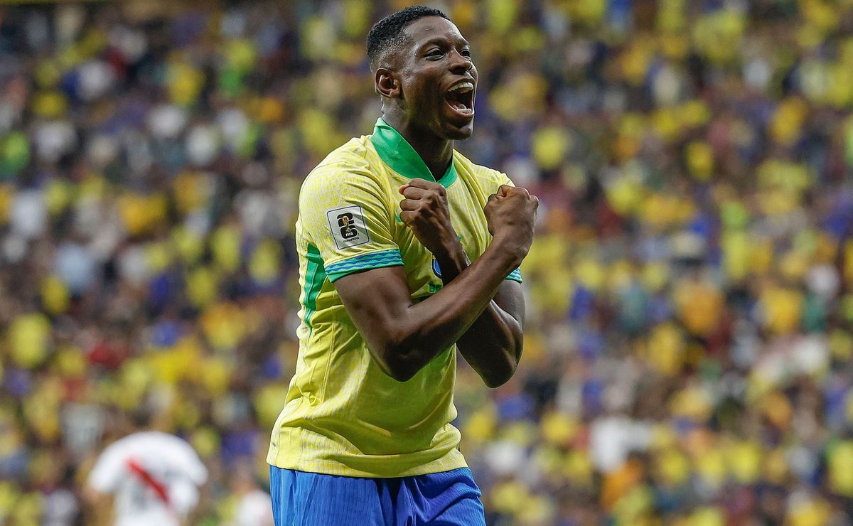 Casagrande aprova atuação da seleção brasileira contra o Chile e faz elogio especial para Luiz Henrique, ex-Botafogo