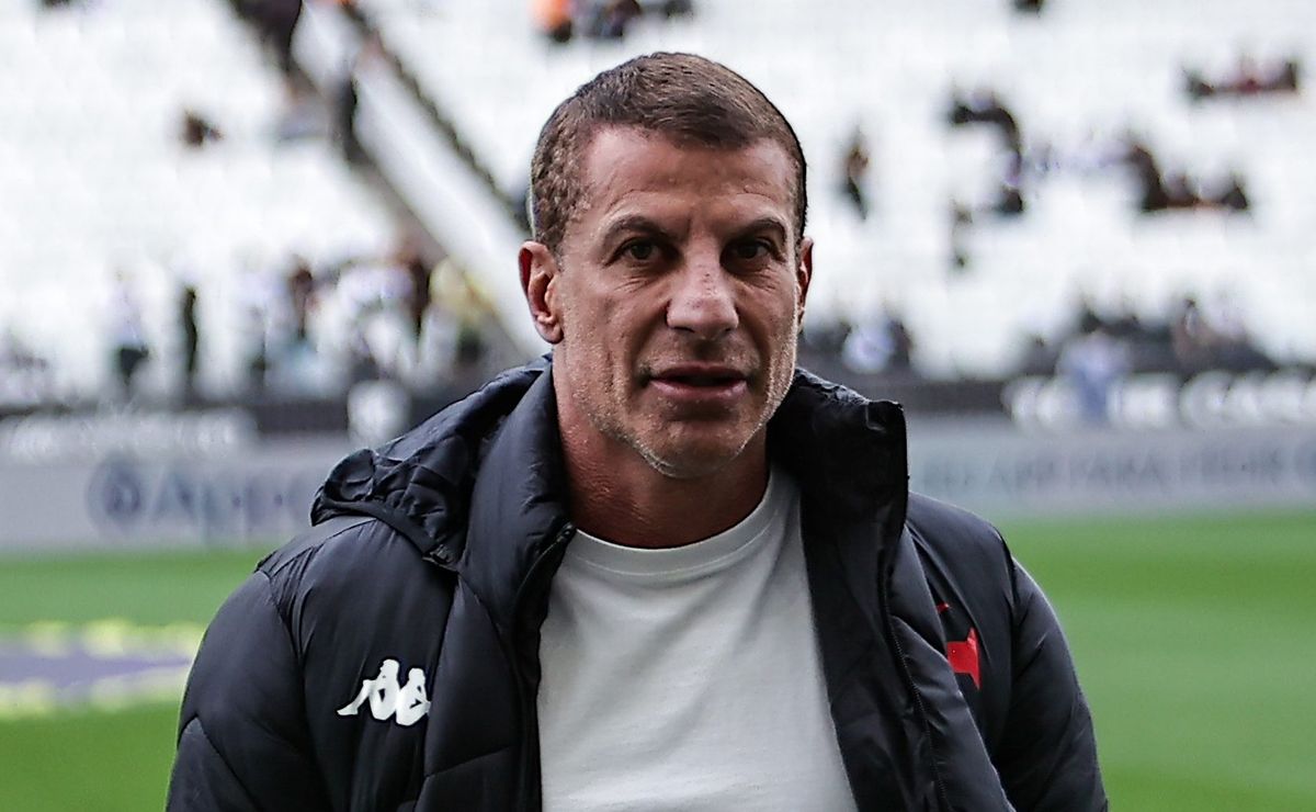 Léo Jardim destaca trabalho de Pedrinho na presidência do Vasco: “Era uma coisa que a gente sentia falta” 