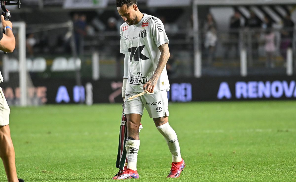 Neymar marca presença em jogo da NFL juntamente com Gabriel Medina, e atitude repercute 