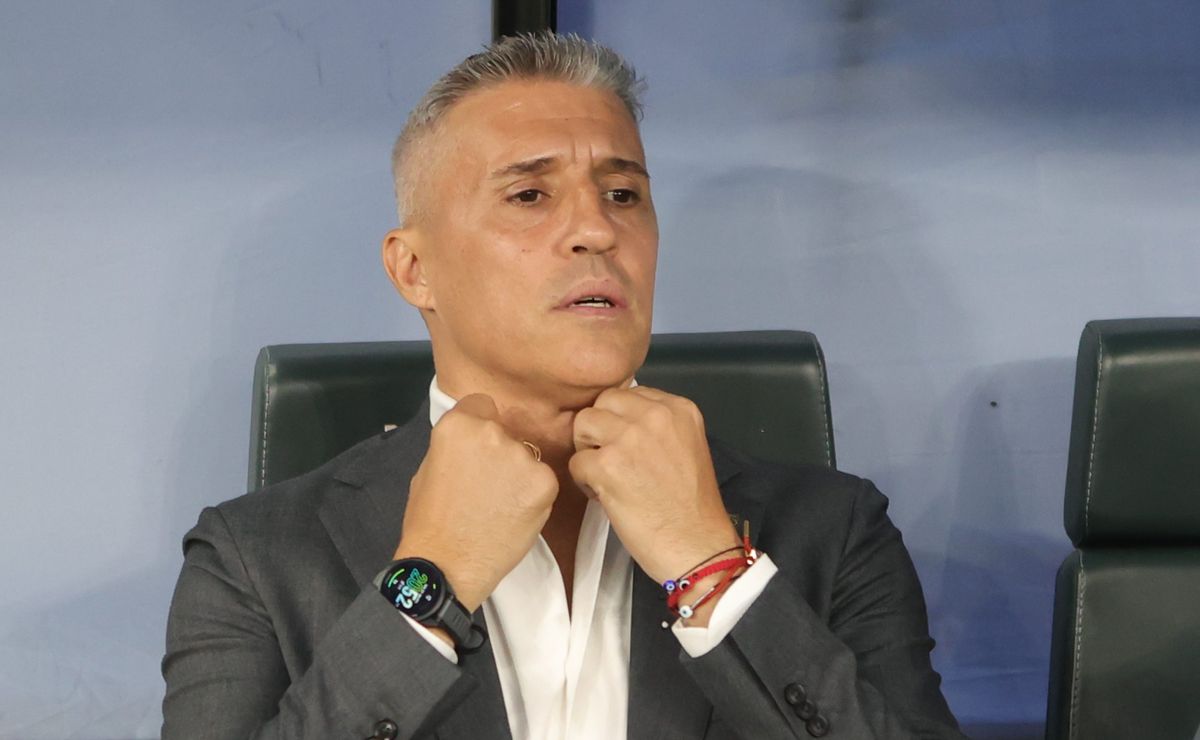 São Paulo admite necessidade de centroavante pedido por Crespo, mas só aposta em reforço em caso de oportunidade rara