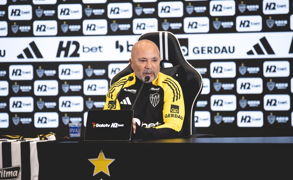 Apresentado, Sampaoli comenta sobre histórico de Hulk e diz que pretende “otimizar sua capacidade”