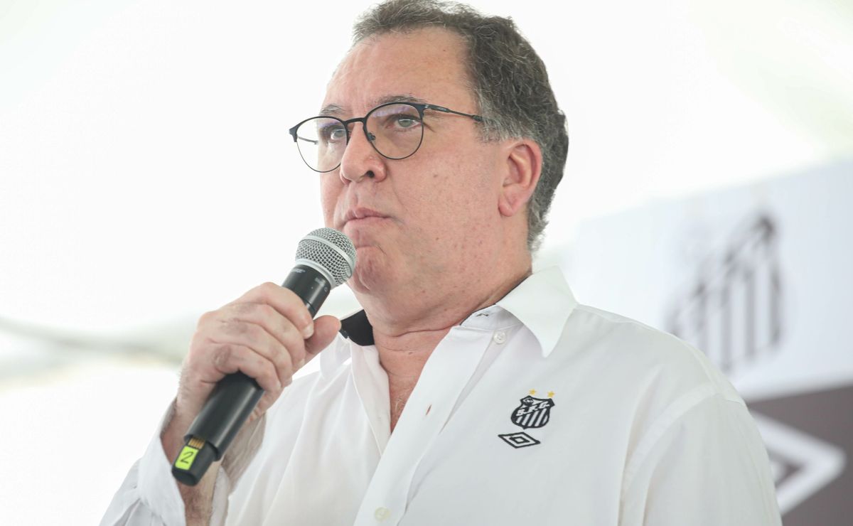 Santos agenda reunião secreta sobre SAF após XP definir valuation de R$ 2,2 bilhões, diz site