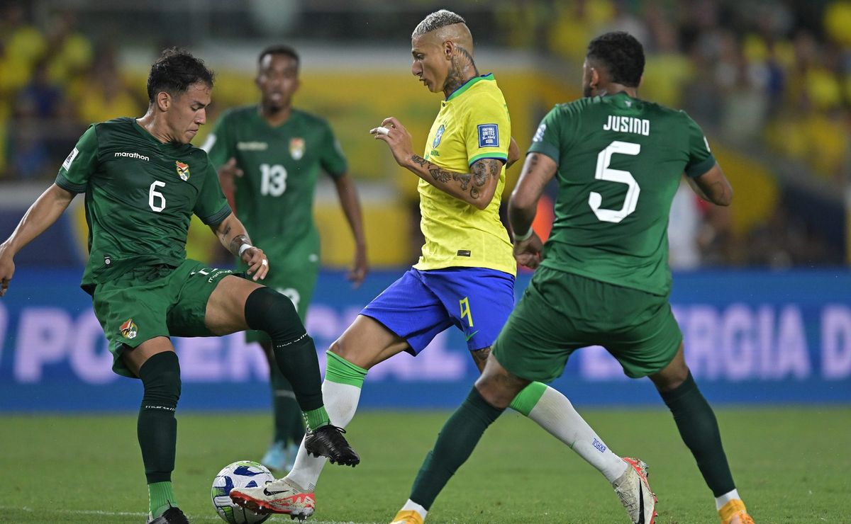 Brasil e Bolívia se enfrentam pelas Eliminatórias da Copa com estilos de jogos distintos
