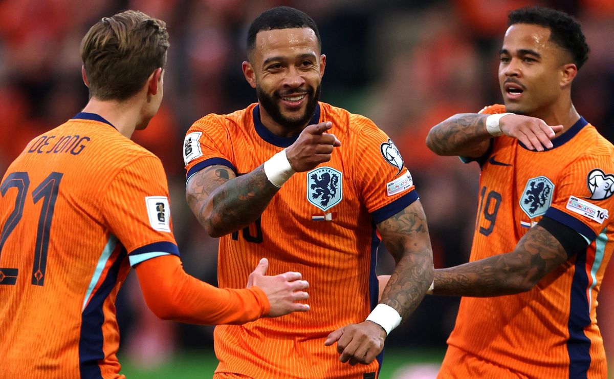 Depay é o segundo jogador do Corinthians a ser artilheiro em sua Seleção mas perde para Guerrero em número de jogos para alcançar marca