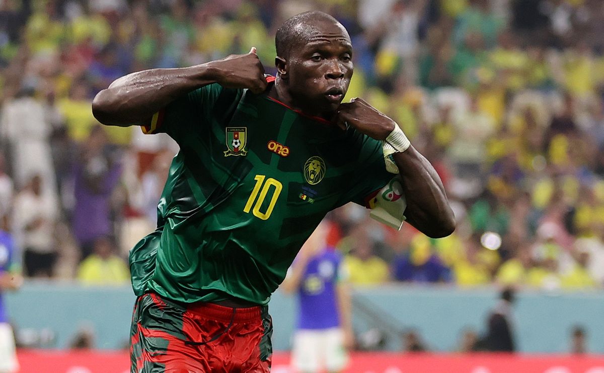 São Paulo tenta contratar Aboubakar após investida do Grêmio pelo centroavante camaronês