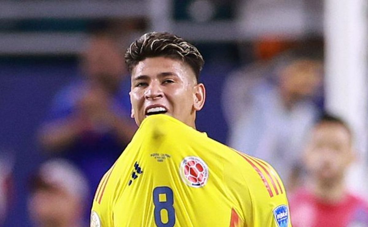 Carrascal, do Flamengo, é barrado na Colômbia e não foi nem relacionado contra Venezuela
