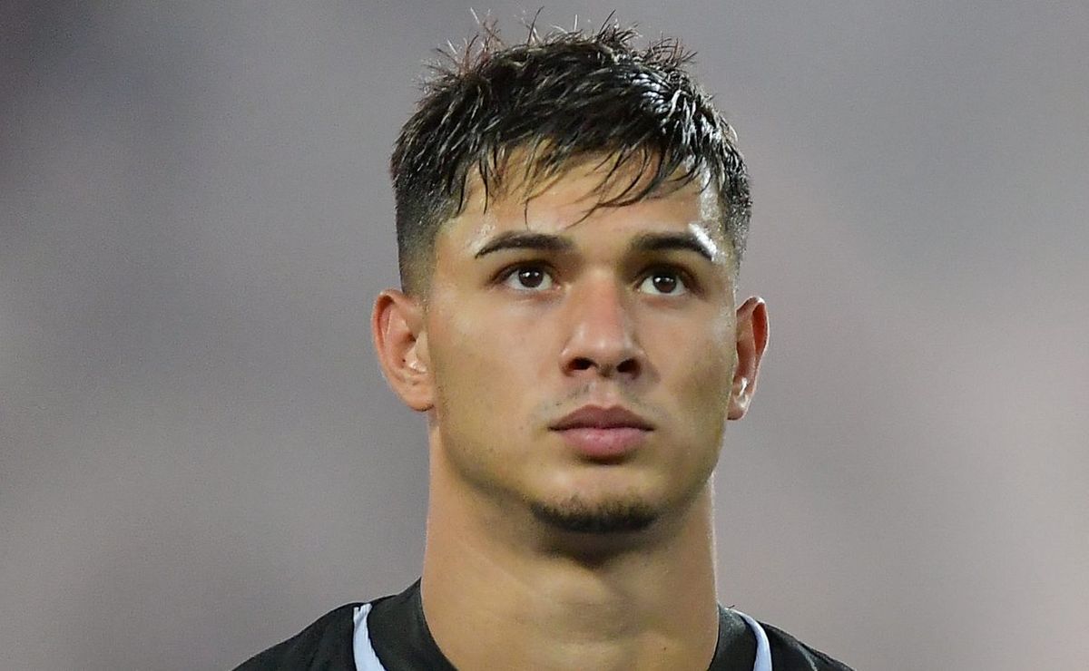 Mateo Ponte expõe preparação do Botafogo visando o clássico diante do Vasco 