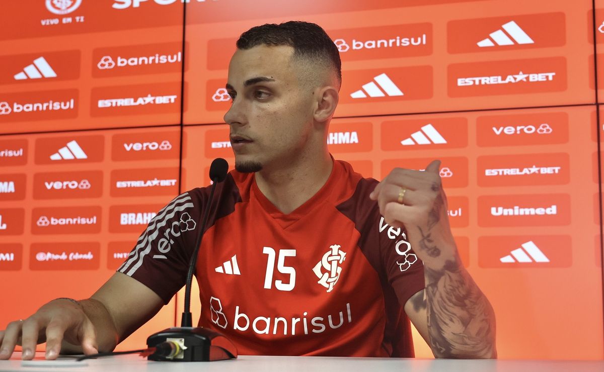 Internacional define prazo de um mês para o retorno de lateral Bruno Gomes aos gramados