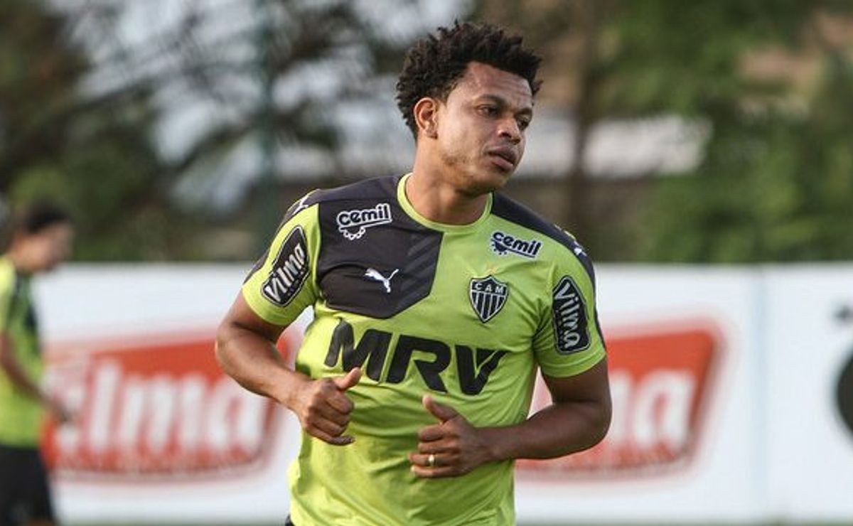 Herói em 2014, Edcarlos acredita em reviravolta histórica do Atlético-MG contra o Cruzeiro pela Copa do Brasil