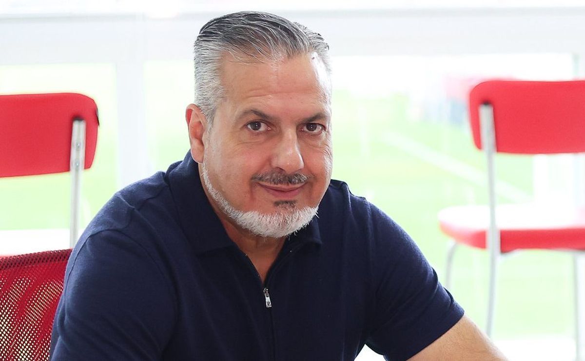 José Boto decide anunciar nova contratação de R$ 125,7 milhões e Flamengo decide planeja reforço para janeiro de 2026 