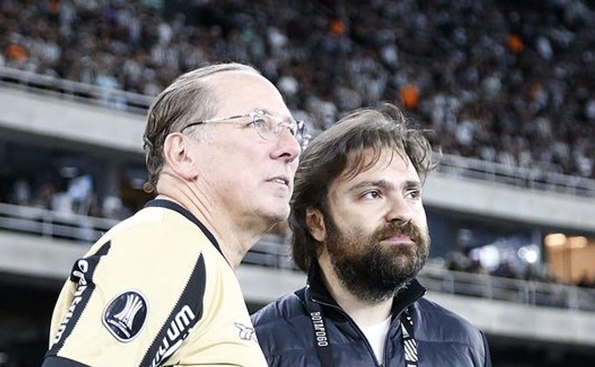 Textor assume erro em planejamento do Botafogo e admite: “Falhamos nas nossas maiores ambições”