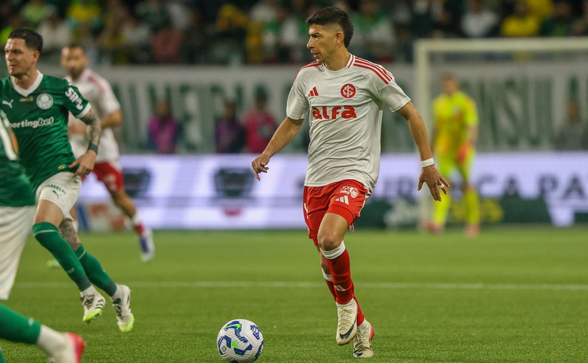 Goleada para o Palmeiras faz Internacional perder duas posições na tabela do Campeonato Brasileiro