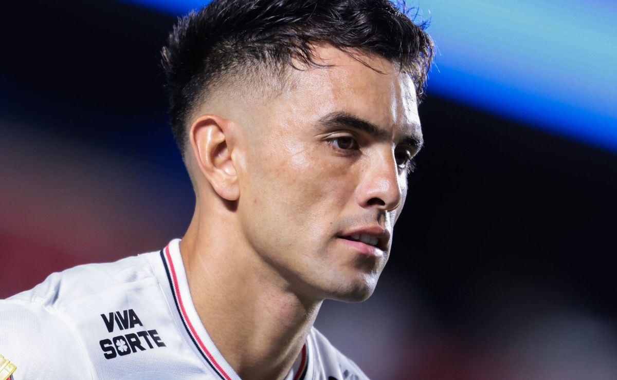 Enzo Díaz e Wendell viram problema no São Paulo e Crespo detalha preocupação com lesões