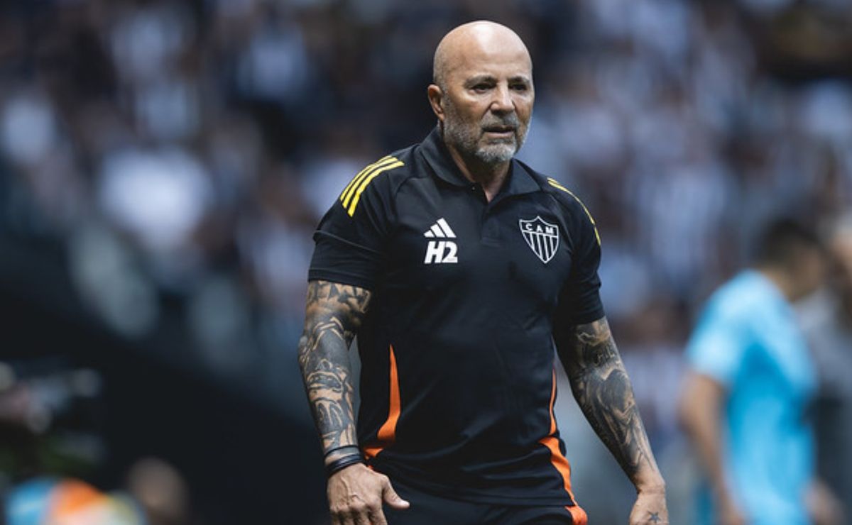 Empate com Santos foi primeiro ponto do Atlético-MG no returno no Brasileirão