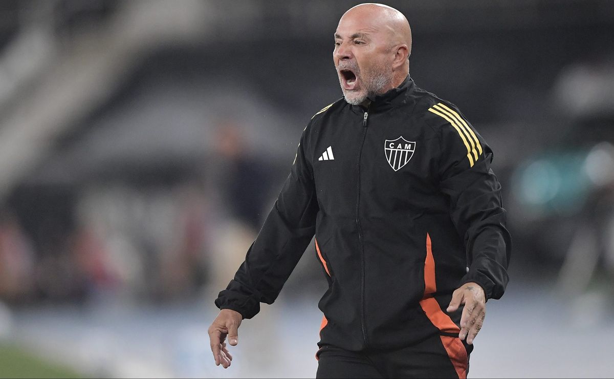 Sampaoli elogia eficiência do Botafogo de Davide Ancelotti contra o Atlético-MG: “Ação para o rival que concretou”