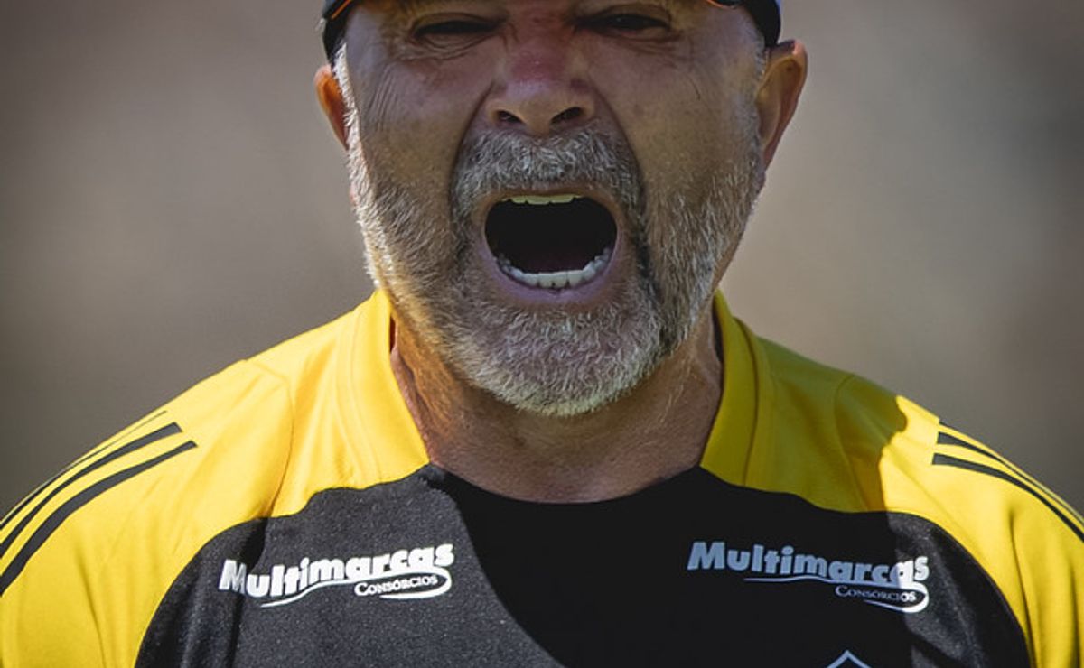 Atlético-MG tem jogador convocado e ganha desfalque para jogo contra o Sport