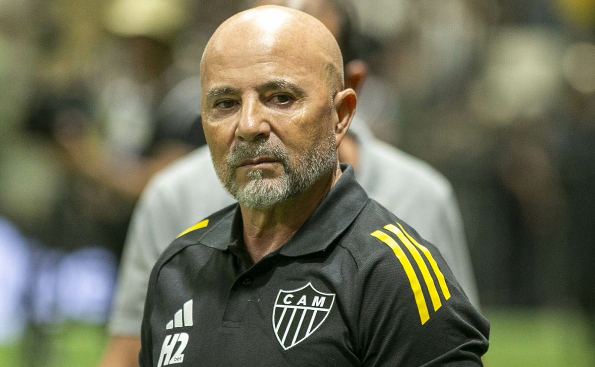 Sampaoli aprova e Atlético-MG pode contratar volante Hyan, joia que está sem espaço no Santos