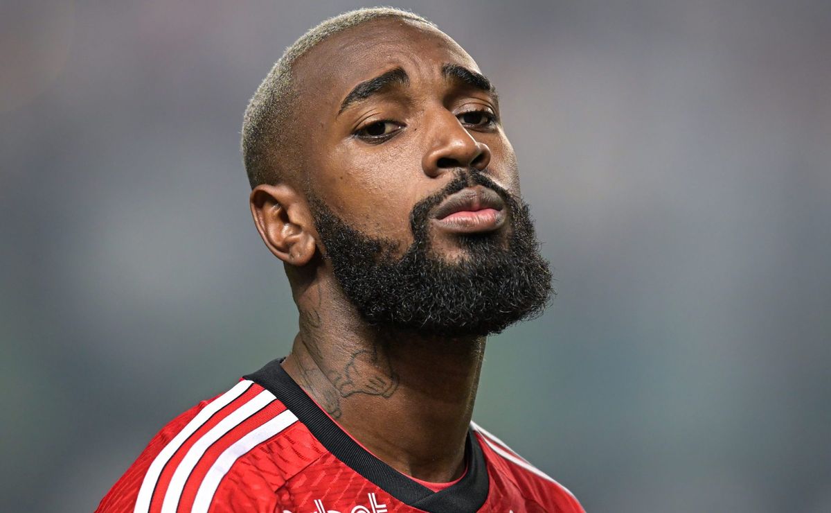 Palmeiras ganha concorrência e precisa apresentar um bom projeto para assinar com Gerson, diz portal