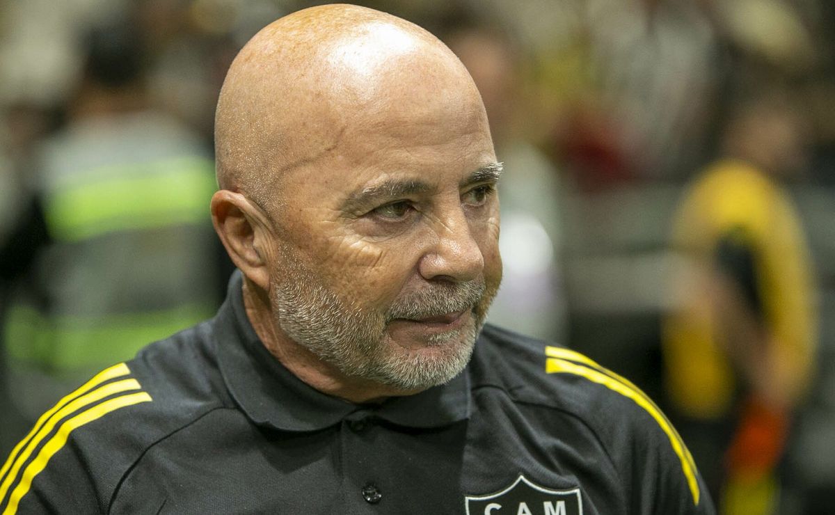 Sampaoli lamenta erro no Atlético e enfatiza superioridade sobre o Cruzeiro: “único time que propôs ganhar”