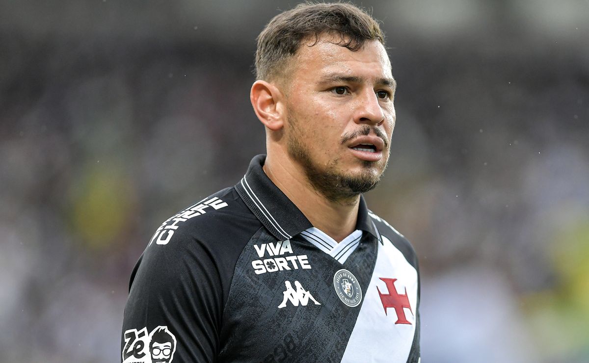 Desfalques do Vasco: Hugo Moura é a principal baixa para o clássico carioca; veja a lista completa