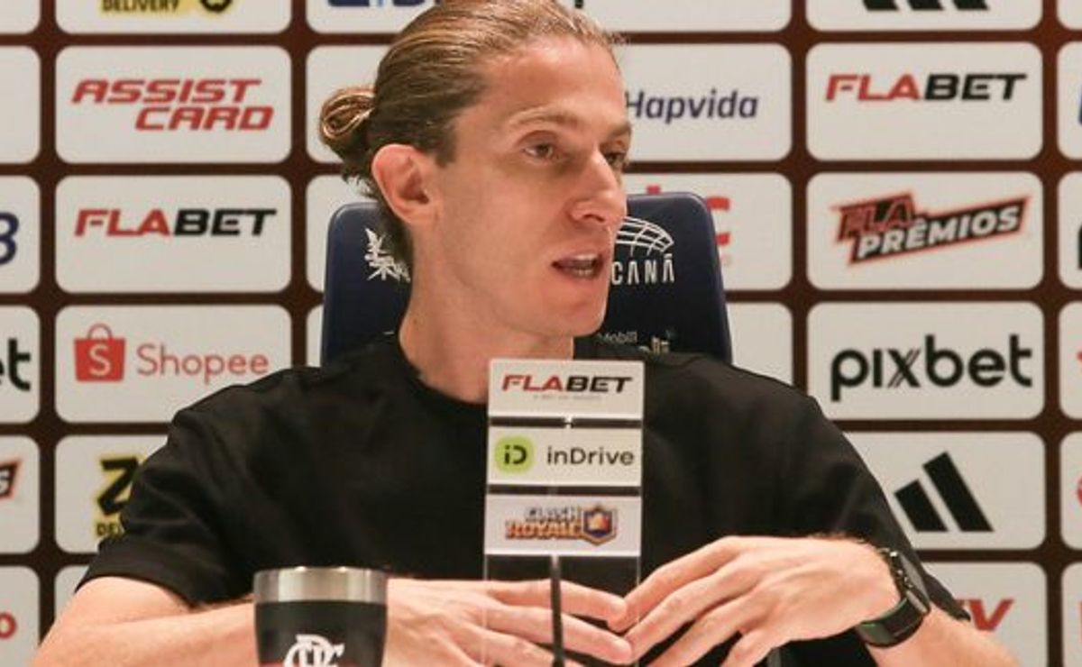 Filipe Luís cita Cruzeiro e revela que elenco está próximo ao de Flamengo e Palmeiras