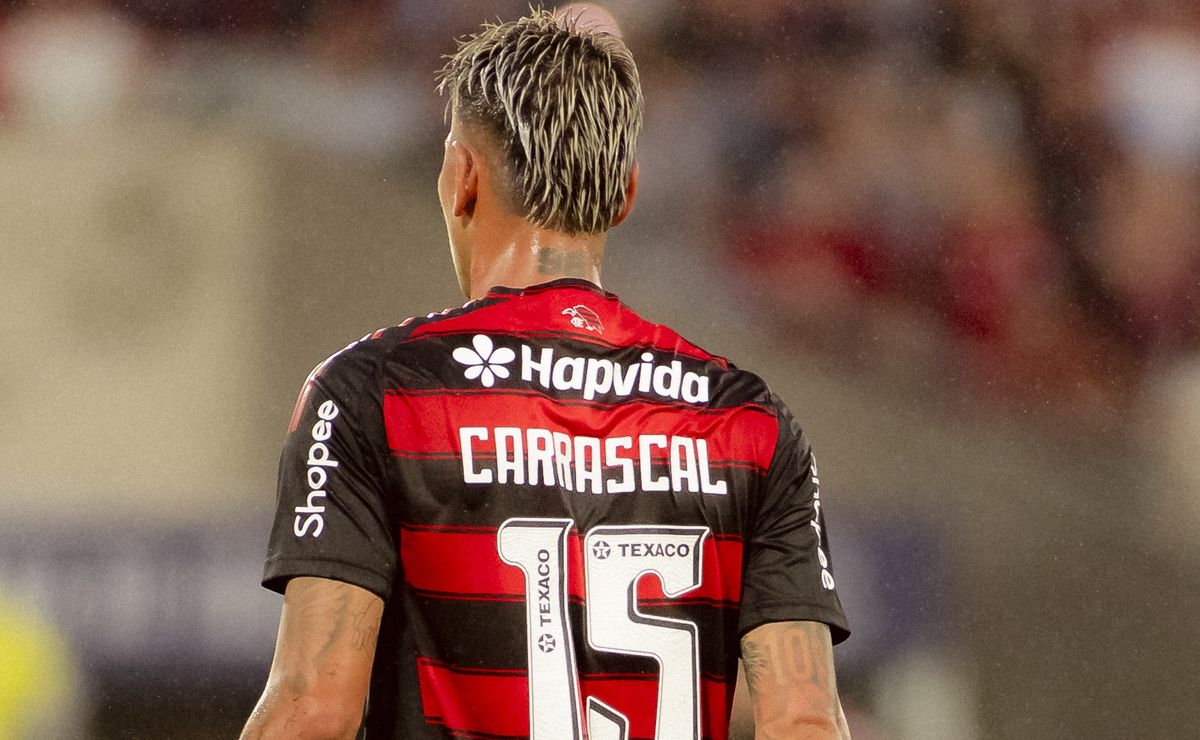 Flamengo escalando Carrascal no lugar de Samuel Lino contra o Racing pode ser uma alternativa para Filipe Luís