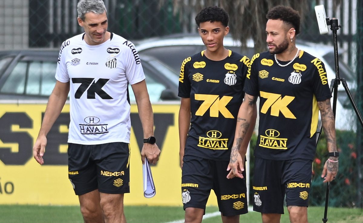 Derrota para o Vitória aumenta drama e risco de rebaixamento do Santos no Brasileirão para 35%