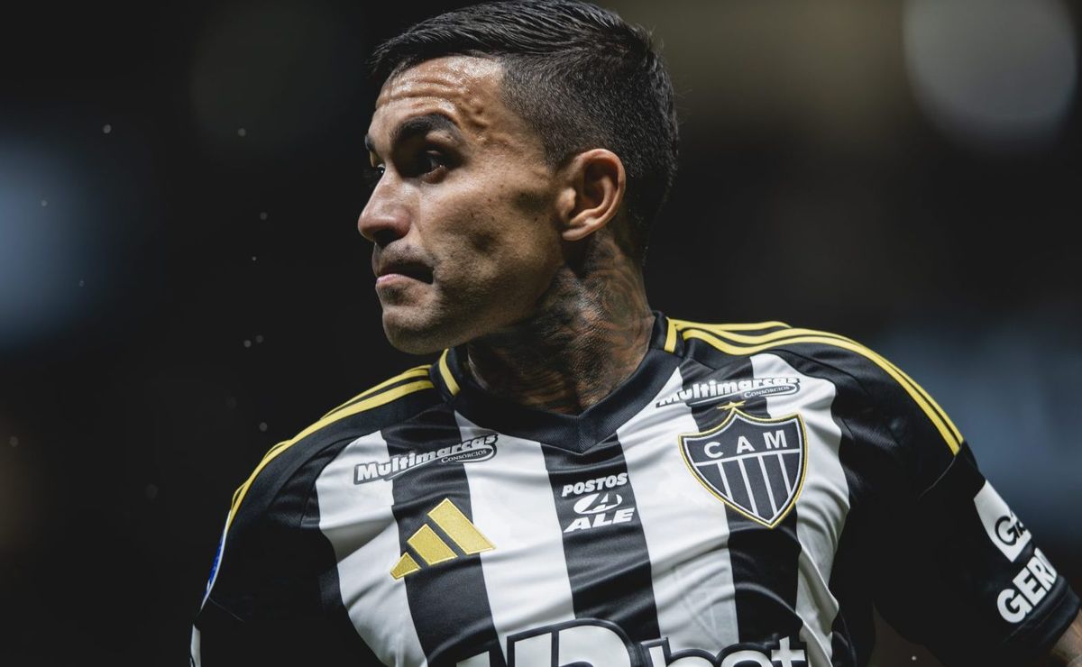 Torcida do Palmeiras exalta Dudu e rejeita Sosa e Facundo Torres: “Com meio joelho é mais jogador”