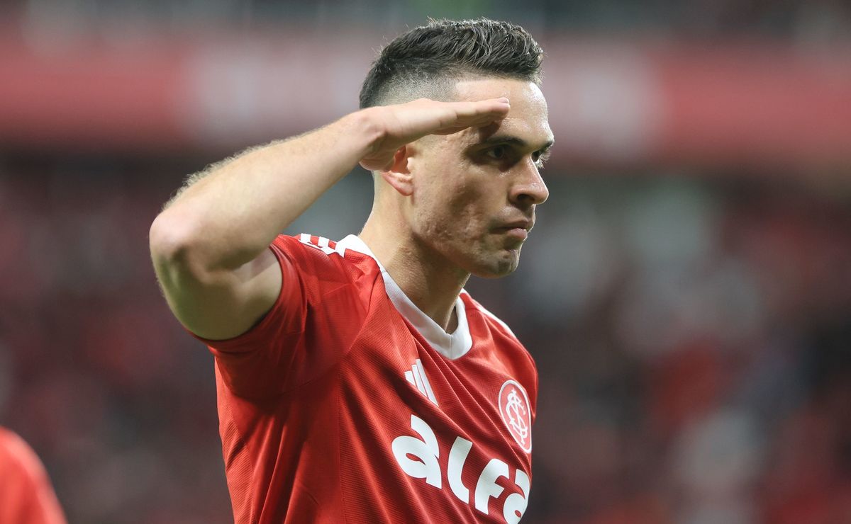 Internacional empata com o Atlético-MG e atuação de Borré irrita Baldasso: “Tem que rescindir o contrato”