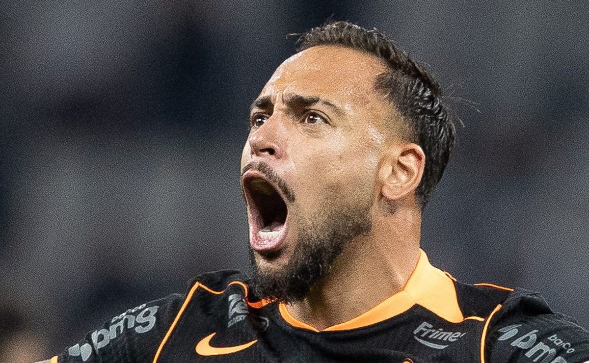 Shakhtar exige pagamento à vista e Corinthians encontra dificuldades para comprar Maycon, afirma portal